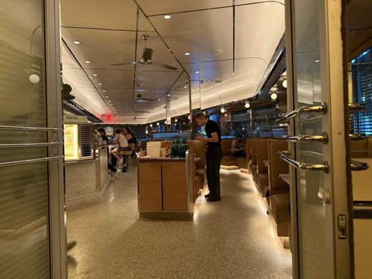 Kellogg’s Diner by null