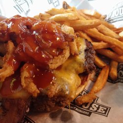 Boulder Tap House - Hickory bacon cheddar burger w/ Fries