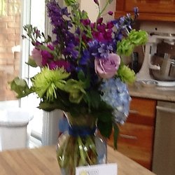 Kitty's Flowers - Berlin - Another fabulous Kitty's of Berlin, MD creation!