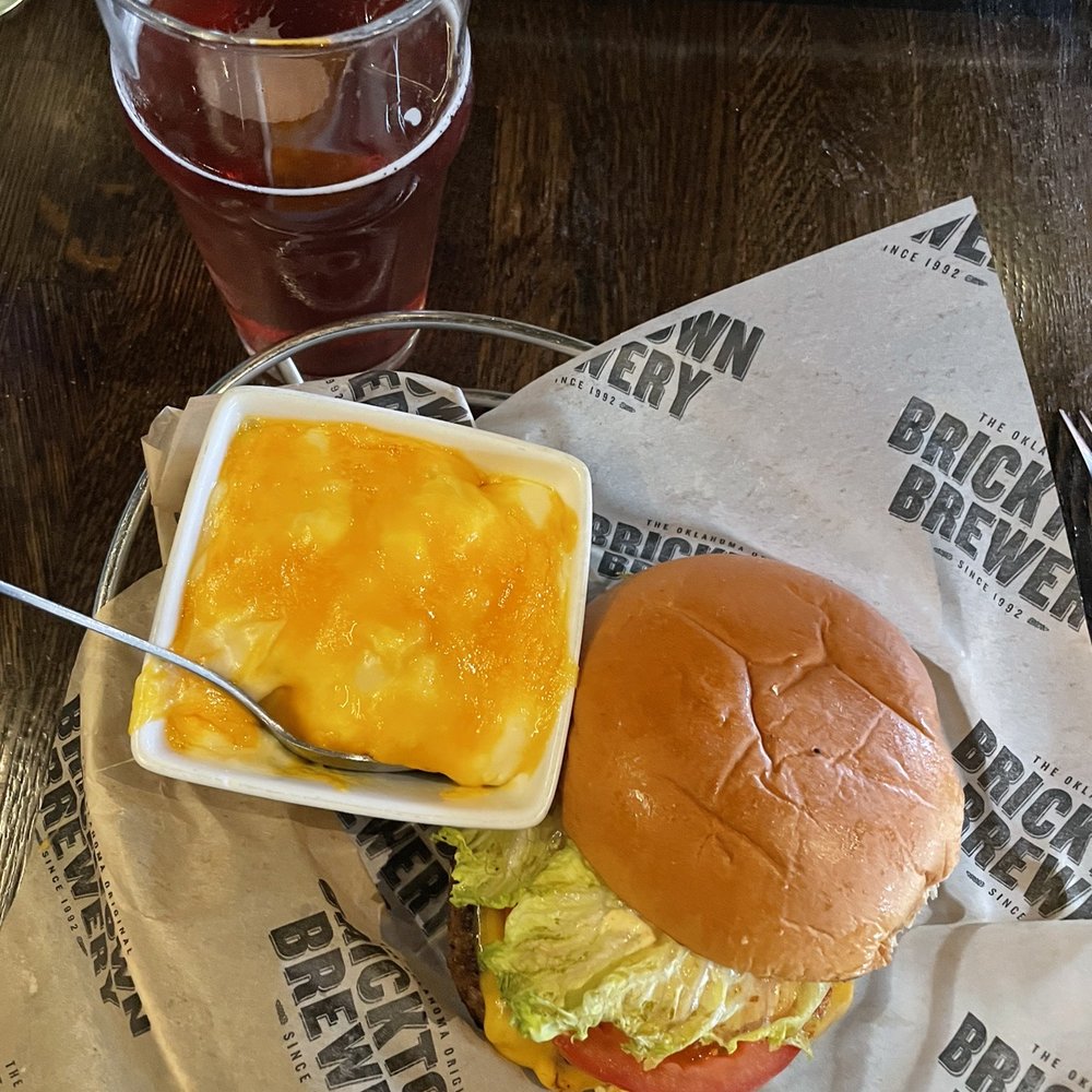 Bricktown Brewery - Bricktown burger, Mac and cheese, and blueberry ale - Breweries Near Me - Springfield, Missouri Bricktown Brewery - Bricktown burger, Mac and cheese, and blueberry ale - Breweries Near Me - Springfield, Missouri