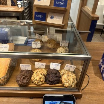 Levain Bakery - Georgetown, D.C - Cookies in the case - Bakeries Near Me - Washington, DC, District of Columbia Levain Bakery - Georgetown, D.C - Cookies in the case - Bakeries Near Me - Washington, DC, District of Columbia