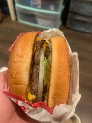 In-N-Out Burger by null
