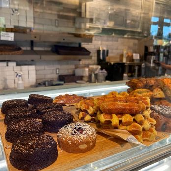 Farine Bakery & Cafe - Bakeries Near Me - Bellevue, Washington Farine Bakery & Cafe - Bakeries Near Me - Bellevue, Washington