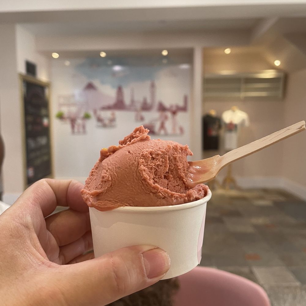 Unicone - Loukoum vegan ice cream - Ice Cream & Frozen Yogurt Near Me - Montreal, Quebec Unicone - Loukoum vegan ice cream - Ice Cream & Frozen Yogurt Near Me - Montreal, Quebec