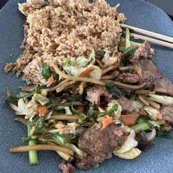 Golden Dragon - Ginger beef with onions, plain fried rice.