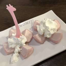 $4.50 mochi ice cream. Comes with a super cute giraffe fork. $4.50 mochi ice cream. Comes with a super cute giraffe fork.
