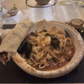 Nicoletta - Cartoccio Frutti di Mare - Italian Near Me Nicoletta - Cartoccio Frutti di Mare - Italian Near Me