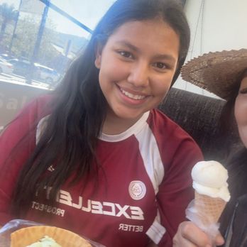 Creme De La Creme - Cafes Near Me - Corona, California Creme De La Creme - Cafes Near Me - Corona, California