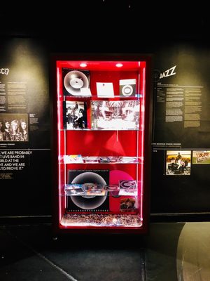 Queen Studio Experience by null