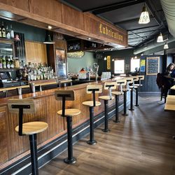 The Black Angel - Bar / dining