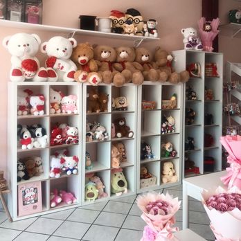 Maria’s Amor - Interior - Florists Near Me - Hemet, California