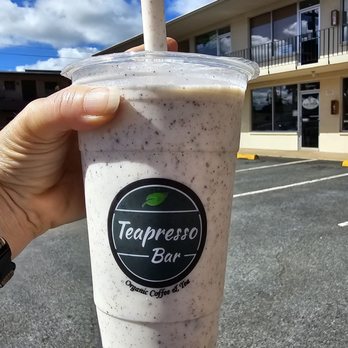 Teapresso Bar - Vanilla frappe with Kilani Bakery Brownies - Bubble Tea Near Me - Wahiawa, Hawaii Teapresso Bar - Vanilla frappe with Kilani Bakery Brownies - Bubble Tea Near Me - Wahiawa, Hawaii