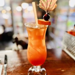 Eat: An Oyster Bar - Hurricane