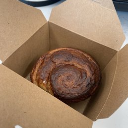 Dolina - Breakfast pastry. A less sweet cinnamon roll.