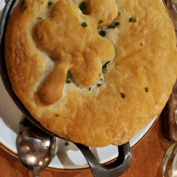 Pappy McGregor's - Chicken pot pie - Irish Pub Near Me - Paso Robles, California Pappy McGregor's - Chicken pot pie - Irish Pub Near Me - Paso Robles, California