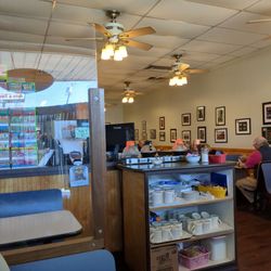 Quinn's Cafe