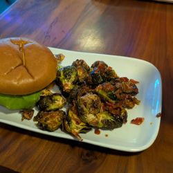 Salem Street Pub