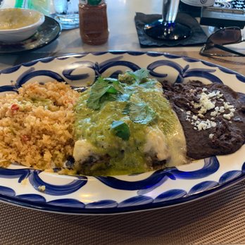 Ambriza - Pastel Azteca - Mexican Near Me - Cypress, Texas Ambriza - Pastel Azteca - Mexican Near Me - Cypress, Texas