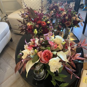 Zuzu's Petals - Bridal and bridesmaids bouquets - Florists Near Me - Brooklyn, New York Zuzu's Petals - Bridal and bridesmaids bouquets - Florists Near Me - Brooklyn, New York