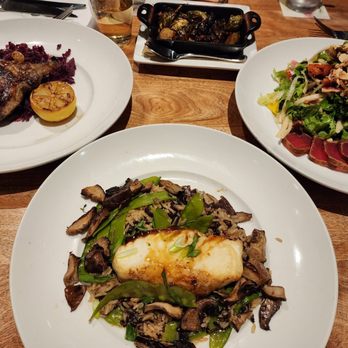 Seasons 52 - New American Near Me - Albuquerque, New Mexico
