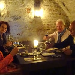 De Waag - 4 happy people