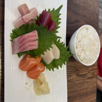 Umi Sushi - Sashimi - Pop-Up Restaurants Near Me - Arlington, Massachusetts Umi Sushi - Sashimi - Pop-Up Restaurants Near Me - Arlington, Massachusetts