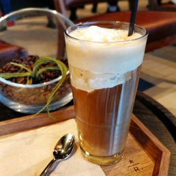 Nitro Cold Brew Floats