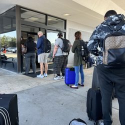 Payless Car Rentals - Line up