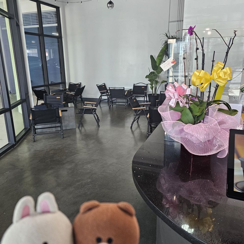 YOTEA - Partial view of the interior - Bubble Tea Near Me - Rosemead, California YOTEA - Partial view of the interior - Bubble Tea Near Me - Rosemead, California