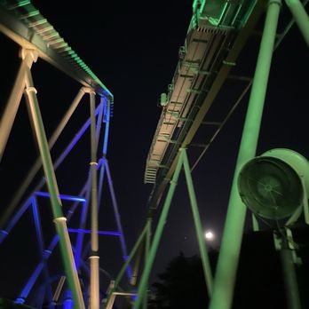 Carowinds - Amusement Parks Near Me - Charlotte, North Carolina Carowinds - Amusement Parks Near Me - Charlotte, North Carolina