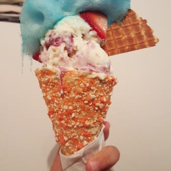 Dutch Dreams - Ice Cream & Frozen Yogurt Near Me - Toronto, Ontario Dutch Dreams - Ice Cream & Frozen Yogurt Near Me - Toronto, Ontario