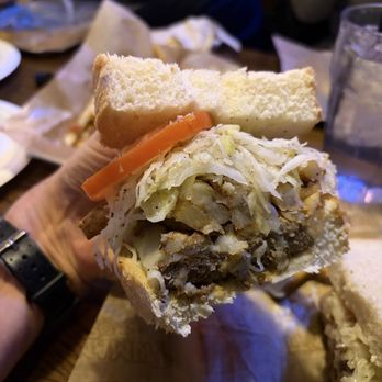Primanti Bros. Restaurant and Bar - Pitts-burger - New American Near Me - Monroeville, Pennsylvania Primanti Bros. Restaurant and Bar - Pitts-burger - New American Near Me - Monroeville, Pennsylvania