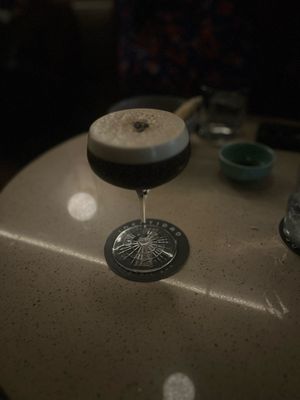 Identidad Cocktail Bar by null