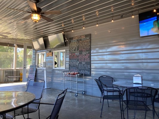 County's BBQ by null