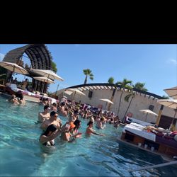OMNIA Dayclub