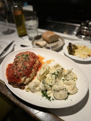 Viaggio Restaurant Chicago by null