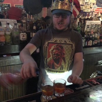 Barcelona Bar - Dive Bars Near Me - New York, New York