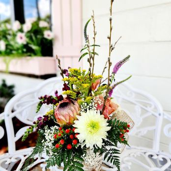 Posh Petals - Flower Arrangement - Florists Near Me - Plant City, Florida Posh Petals - Flower Arrangement - Florists Near Me - Plant City, Florida