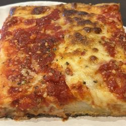 Dalisa Pizza - Brooklyn Square