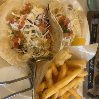INC 82 Brewing - Fish tacos and fries - Breweries Near Me - Dublin, California