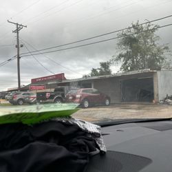 Clyde's Automotive & Air Conditioning
