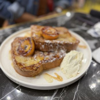 Roots - Brown butter foster French toast (4/5) - Breakfast & Brunch Near Me - Chicago, Illinois Roots - Brown butter foster French toast (4/5) - Breakfast & Brunch Near Me - Chicago, Illinois