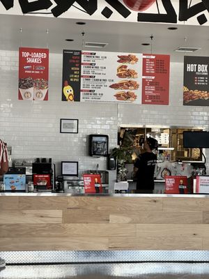 Dave's Hot Chicken by null