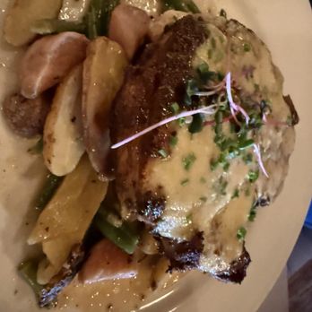 39 Rue de Jean - Pork chop - French Near Me - Charleston, South Carolina 39 Rue de Jean - Pork chop - French Near Me - Charleston, South Carolina