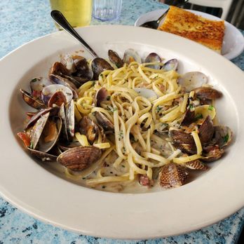 Doc's Marina Grill - American Near Me - Bainbridge Island, Washington Doc's Marina Grill - American Near Me - Bainbridge Island, Washington