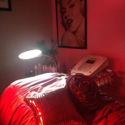 Lle Bella Spa - Cozy spa room!