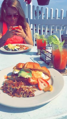 Carmen’s Cafe Nicole by null