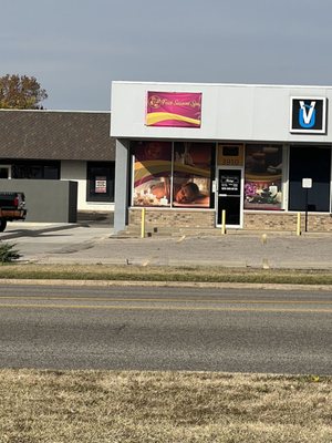 Harry and Bluffview, 3910 E Harry St, Wichita, KS 67218, US