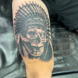 UniquInk Tattoos & Piercings