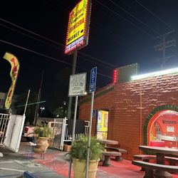 El Rancherito - Outside view